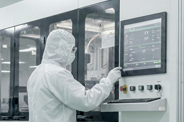  HBM Cube SLT Solution